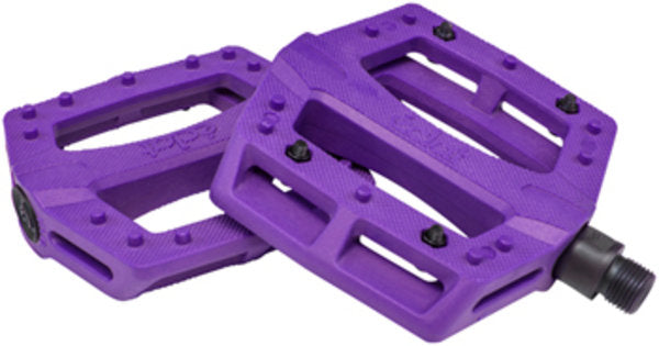 Eclat, Contra, Platform Pedals, Body: Nylon, Spindle: Cr-Mo, 9/16'',